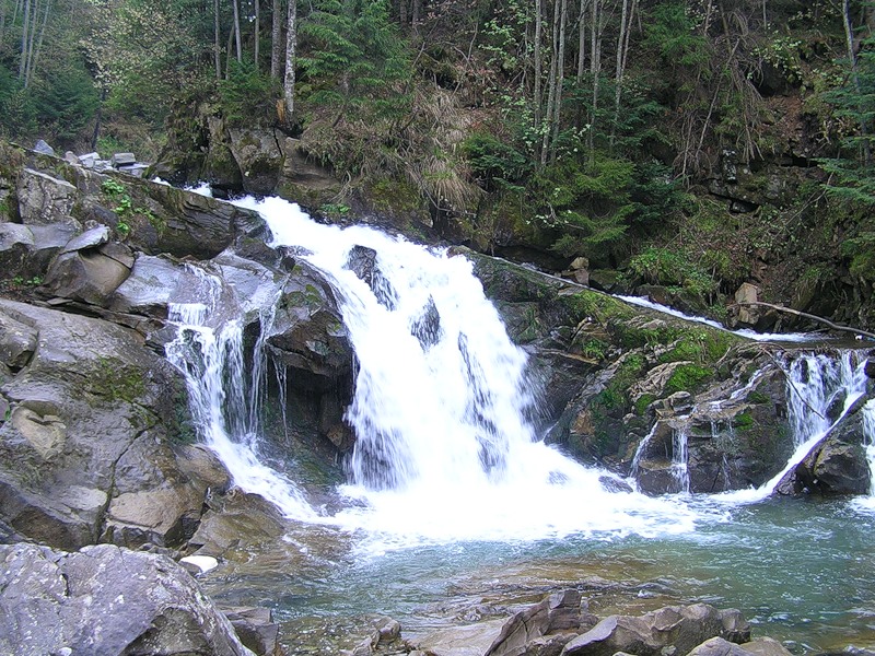 Bukovin vodopad1